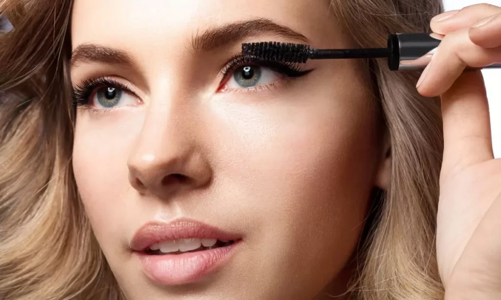 With a Lash Lift, Which Mascara Should You Use
